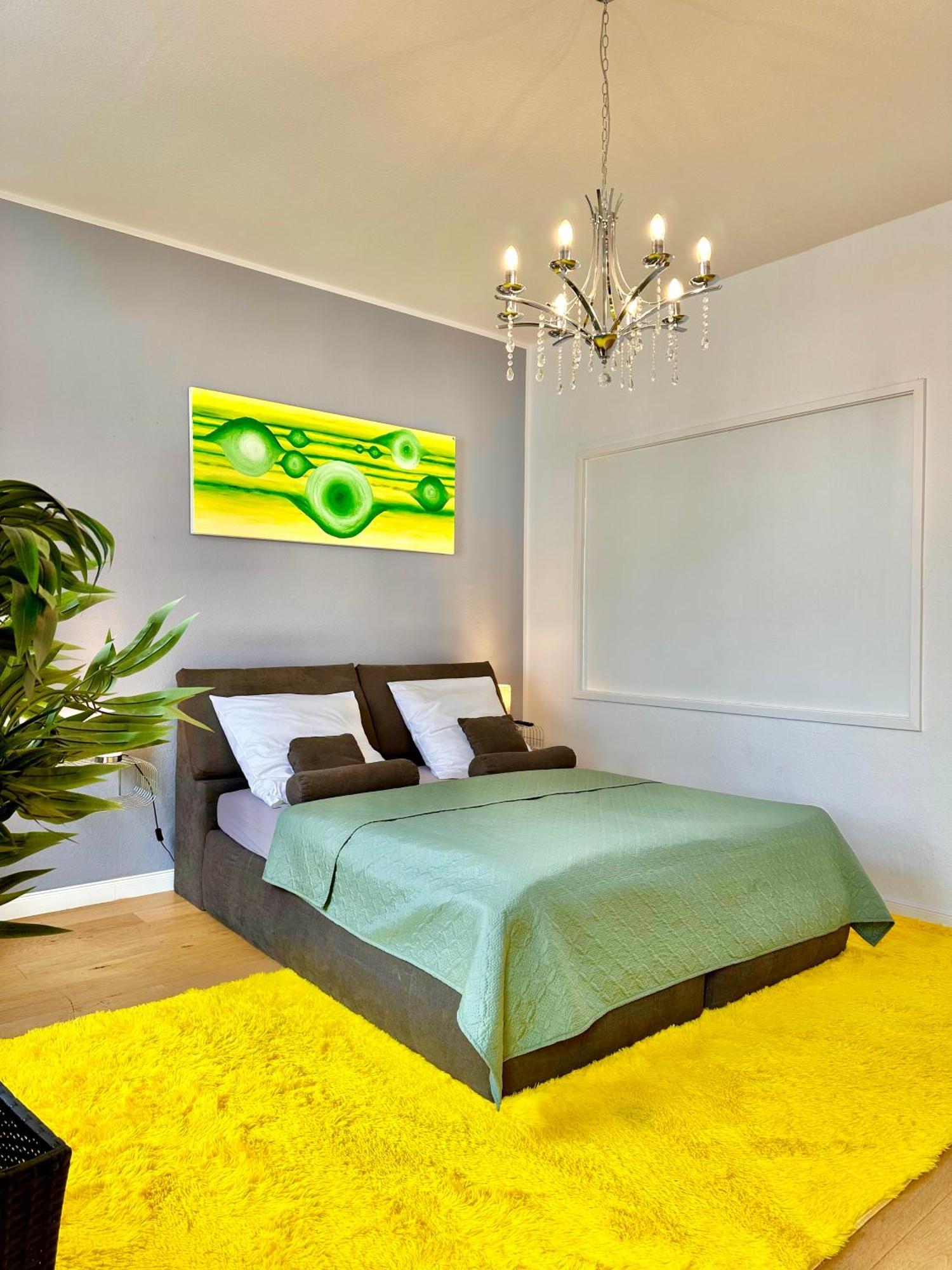 Geraeumiges City-Apartment Mit 2 Badezimmer Und Parkplaetzen D46-Og Oldenburg Exterior photo